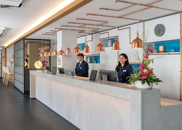 Hotel Nh Mitte 4*