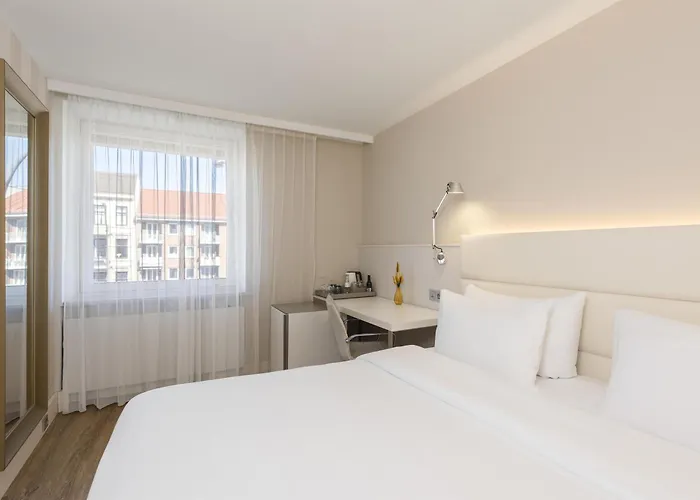 Hotel Nh Mitte