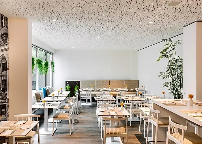 Nh Mitte 4*
